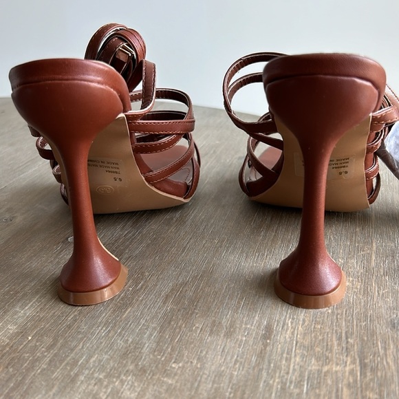 Cape Robbin Sexy Lace Up Wrap High Flared Heels Square Open Toe Size 6.5 NEW - Picture 5 of 12